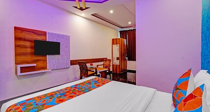 FabHotel Day and Night Suite- jalahalli West Room Type - Premium Room