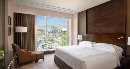 Makkah Clock Royal Tower - A Fairmont Hotel Room Type - Junior Suite King Kaaba Makkah Clock Royal Tower - A Fairmont Hotel Room Type - Junior Suite King Kaaba