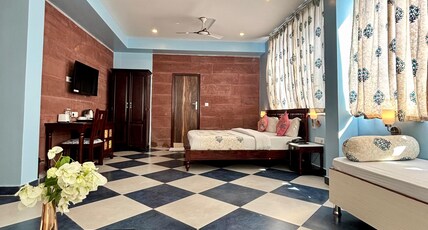 Kankariya Heritage Room Type - Lake View Junior Suite , King Bed ( 3rd Floor )