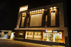 Hotel Yash Regency