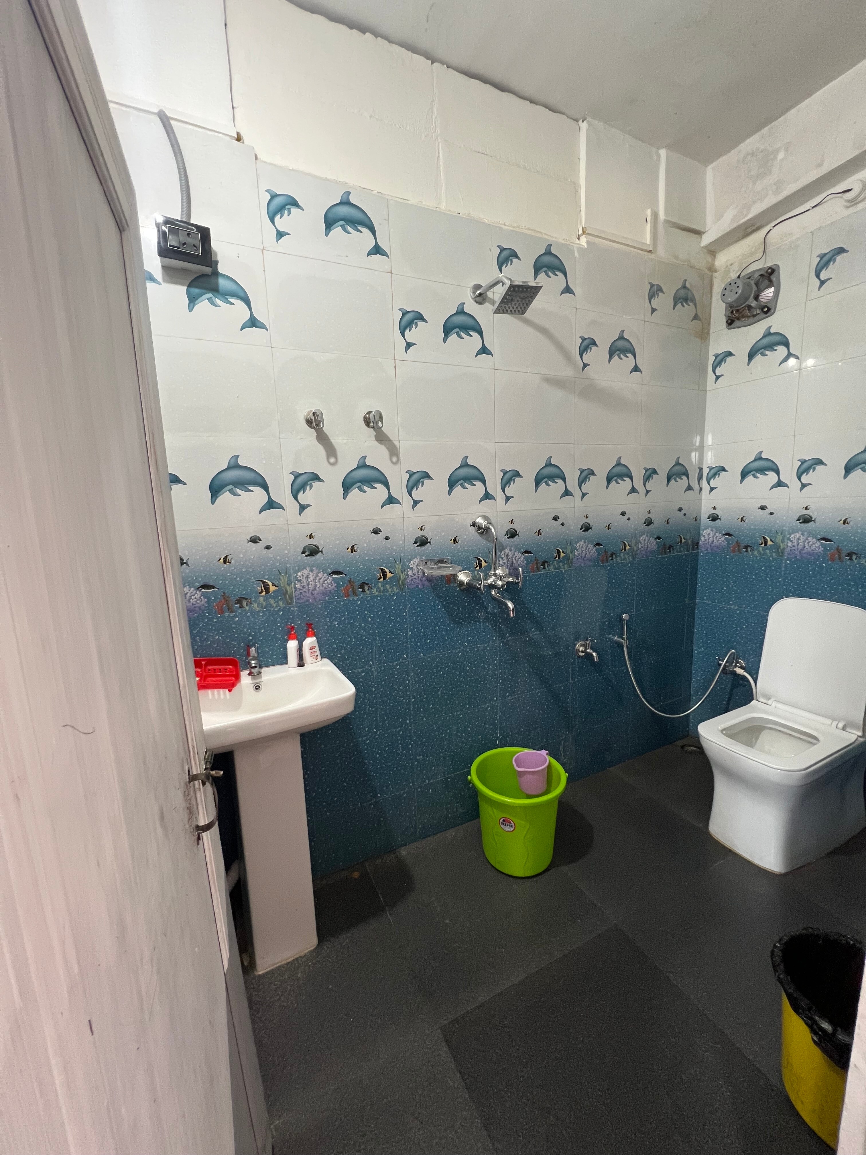 Pandafoody Homestay - Tap to explore photos