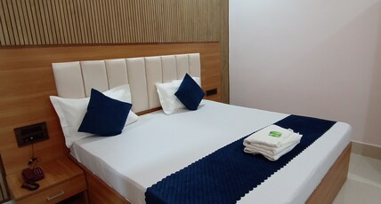 NBR SADAN HOTEL AND RESTAURANT Room Type - Deluxe Double Bed Room