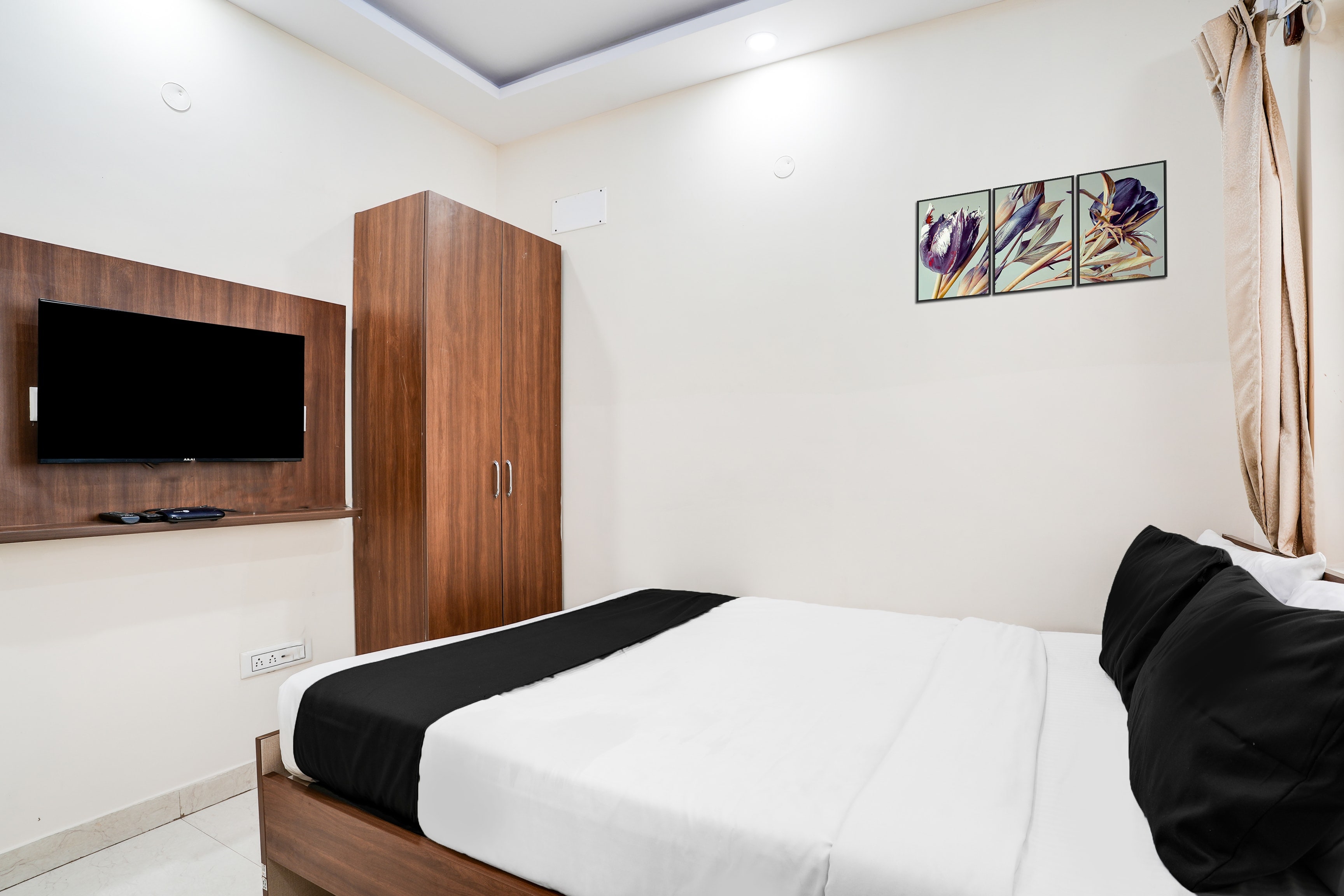 Hotel O Bangalore Near Reva Circle Formerly CKA Boarding - Tap to explore photos