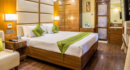 Super inn Armoise Hotel Room Type - Deluxe Room