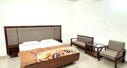 Hotel Sukh Sagar Room Type - Deluxe Ac Room