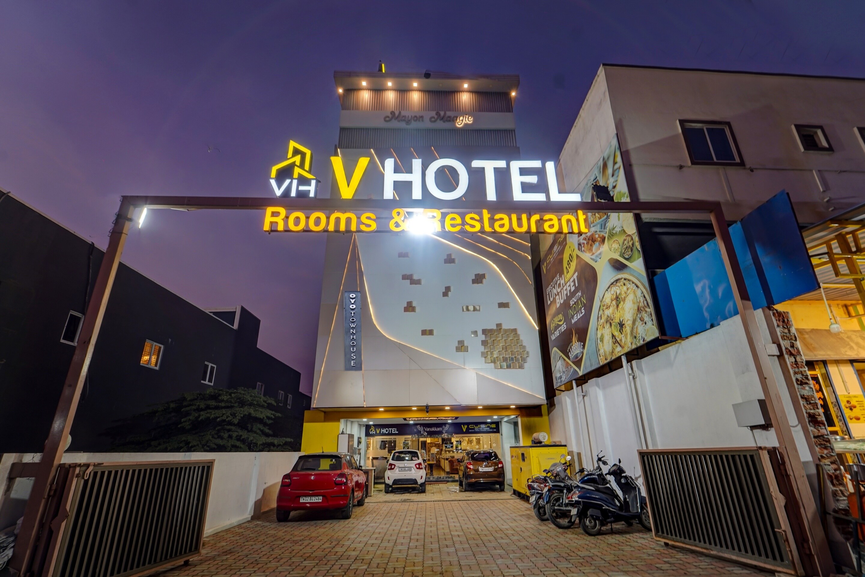 Flagship OYO Hotel Velco - Tap to explore photos