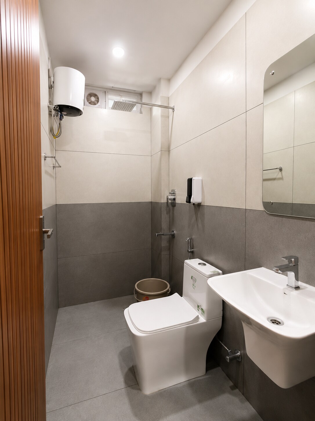 Malappuram Residency - Tap to explore photos