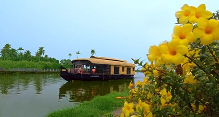 Indraprastham Houseboats Room Type - One Deluxe Room in a Sharing Houseboat Night Stay only  (Ch-in 5.00 pm to Ch-out 9.00 am) AC time 9m