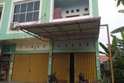 Hotel O Andesta Guest House SyariahNearAgrowisata Sungai Pinang Agro Nadin