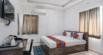 FabHotel Rooms 27 - Nr. Hitech City Room Type - Family Room