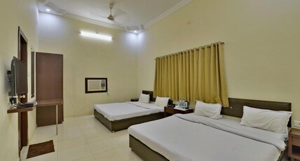 Parmeshwari Garden & Resort Room Type - Family Room (Old)