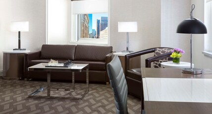 Hilton Boston Park Plaza Room Type - 1KNG STUDIO SUITE W SOFABD