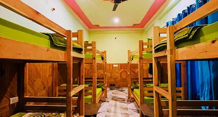 Chalo Chhalal hotel cafe Room Type - Mixed Dormitory