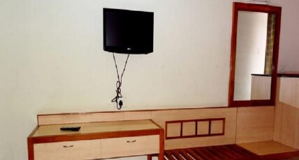 HOTEL ANJAY Room Type - DELUXE ROOM