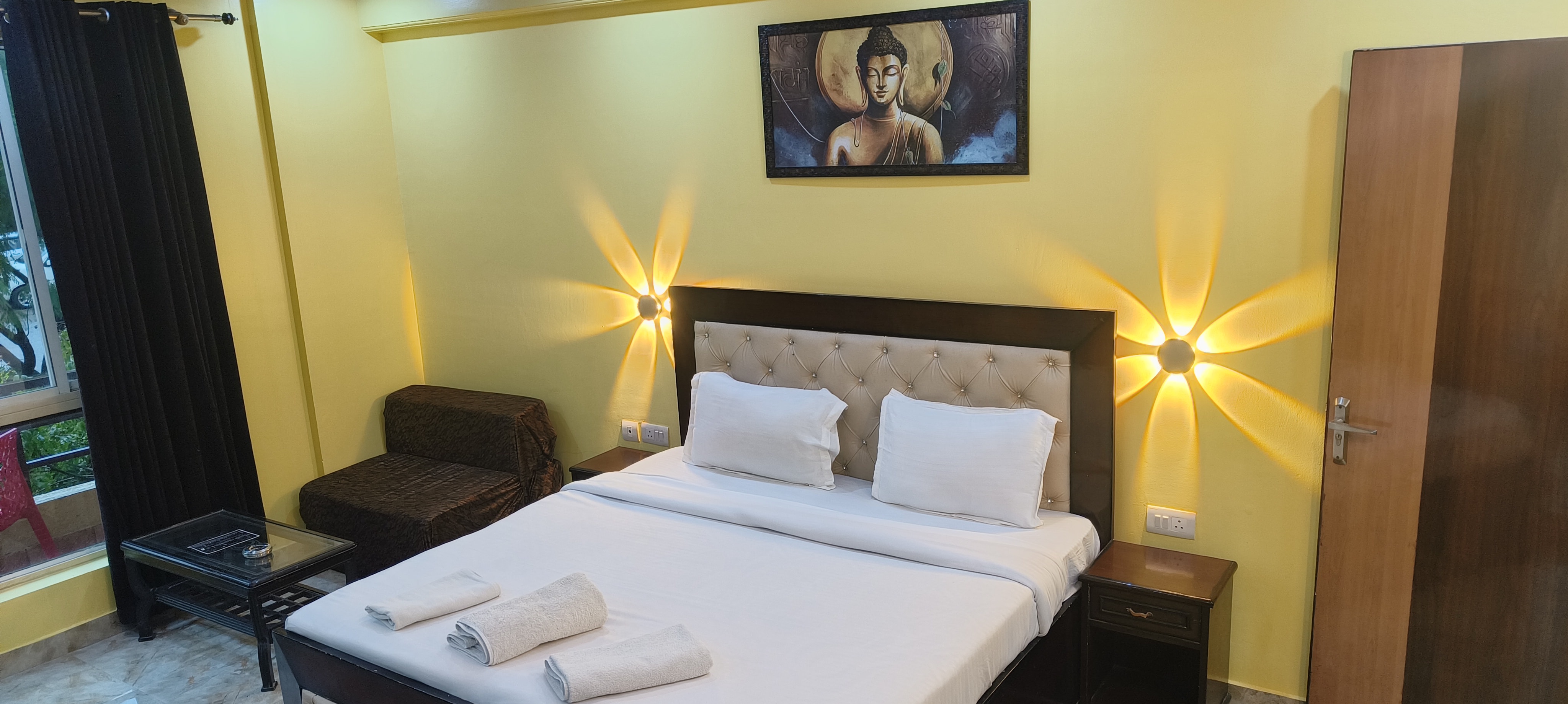 Aloha Rishikesh |Apartment Units - Tap to explore photos