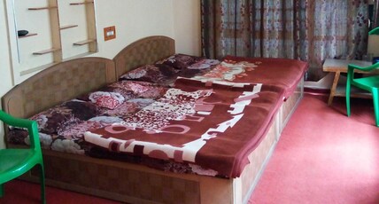 HOTEL CROWN PALACE Room Type - Standard Four Bedroom