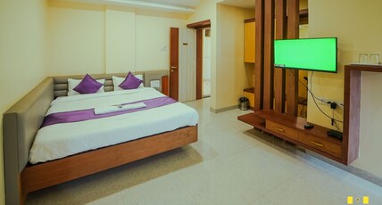 Mauli Hotel Room Type - Deluxe AC Room