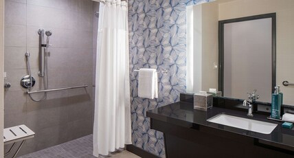 Hilton San Antonio Hill Country Room Type - 2QN MOB HEARING ACC RI-SHW