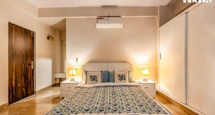 StayVista Residences - RK Beach Room Type - Seaview Apartment w/ Balcony - 3 BR