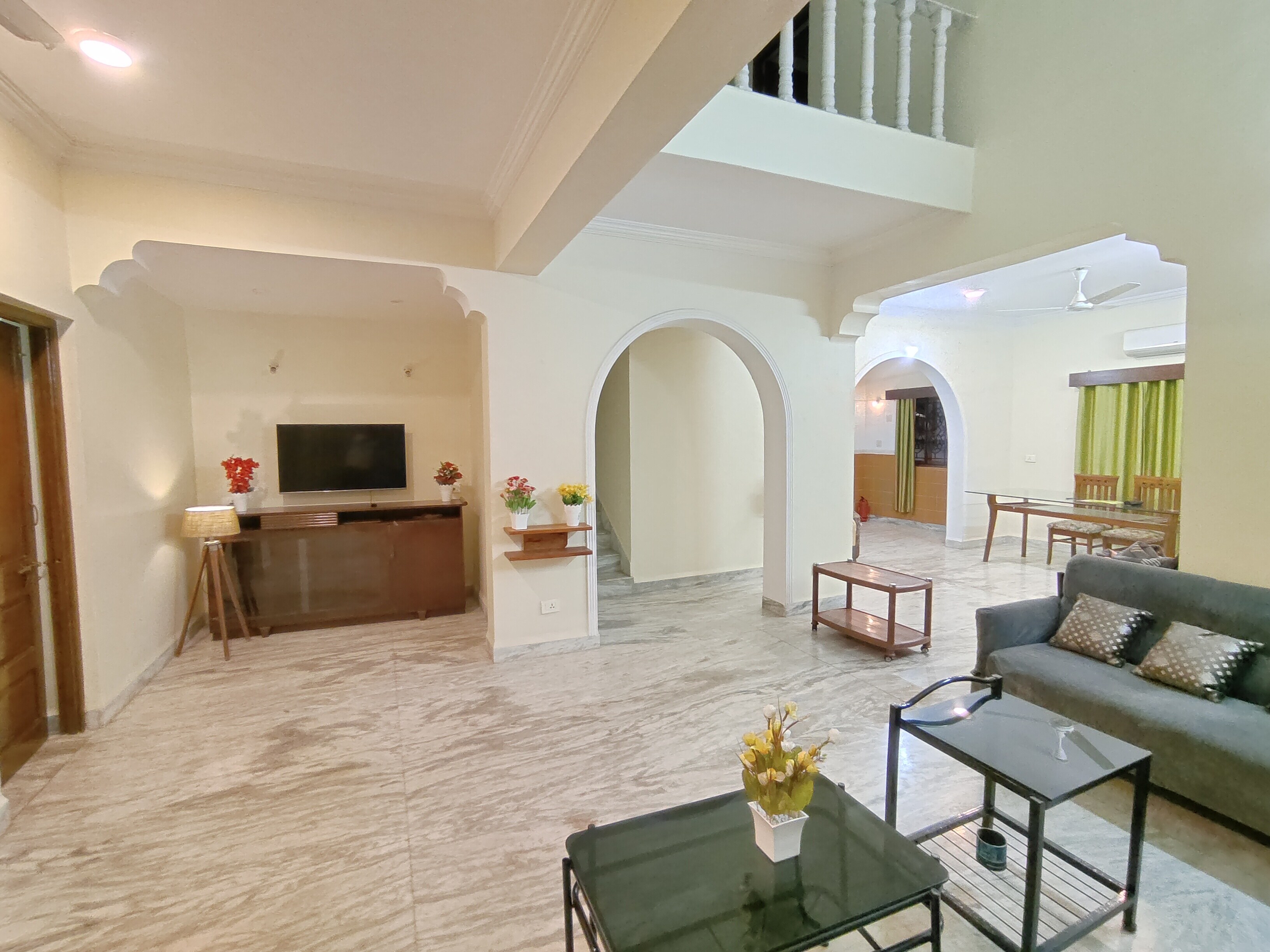 Arcadia Villa Luxurious 3 Bedroom Beach Villa with Pool Just 100mtr From Candolim - Tap to explore photos