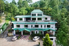 Pineland Resort and Chalets