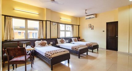 Suhashini Palace Room Type - 3 Bedded Family AC Room