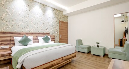 HOTEL PEPPER Room Type - Executive Room with Jacuzzi