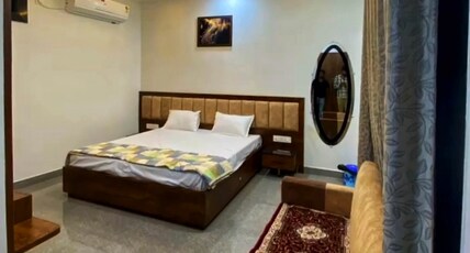 Krishna guest house Room Type - Bedroom 503