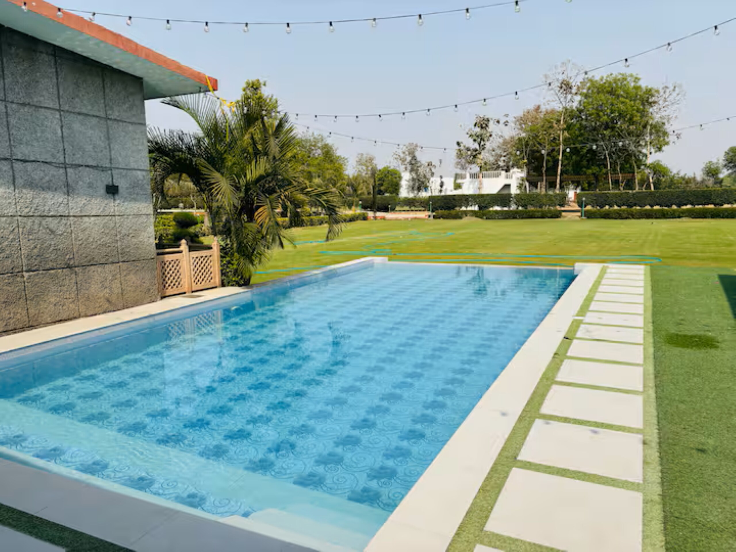Evergreen Woods | 6 BHK Farmhouse - Tap to explore photos