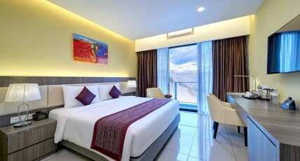 Grand Ion Delemen Hotel Room Type - Deluxe King