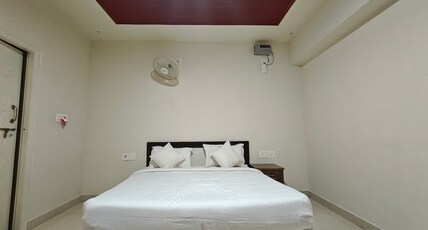 Golden Hill Resort Room Type - Deluxe Non Ac Cottage