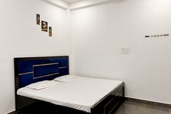 Shiv Ram Guest House