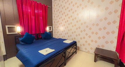 Skyard Hostel Rishikesh (Laxman Jhula) Room Type - Budget Double Room
