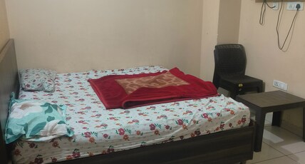 Hotel Noor Plaza Room Type - Bedroom 8