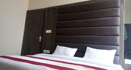 hotel my jaipur Room Type - Deluxe Room