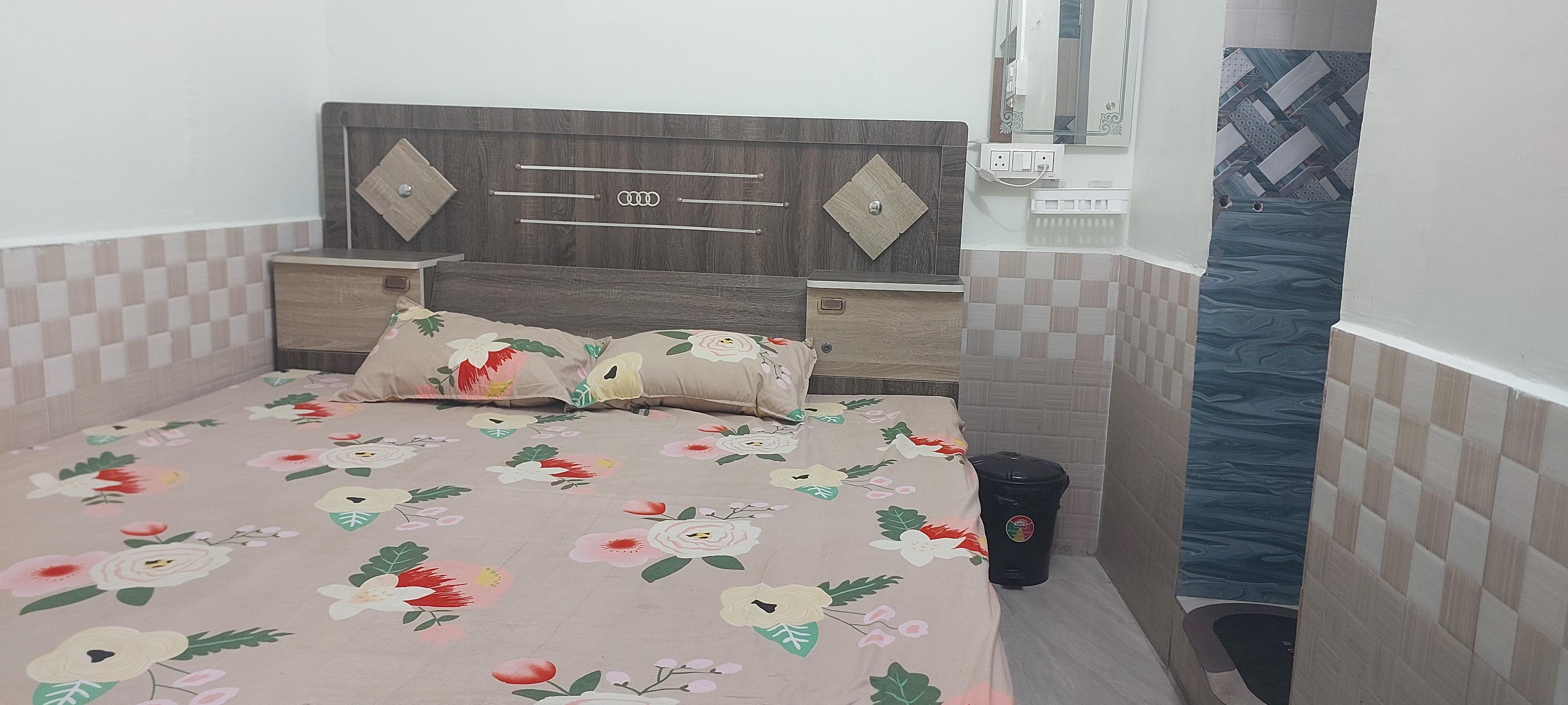 Hotel Kanha Karauli - Tap to explore photos