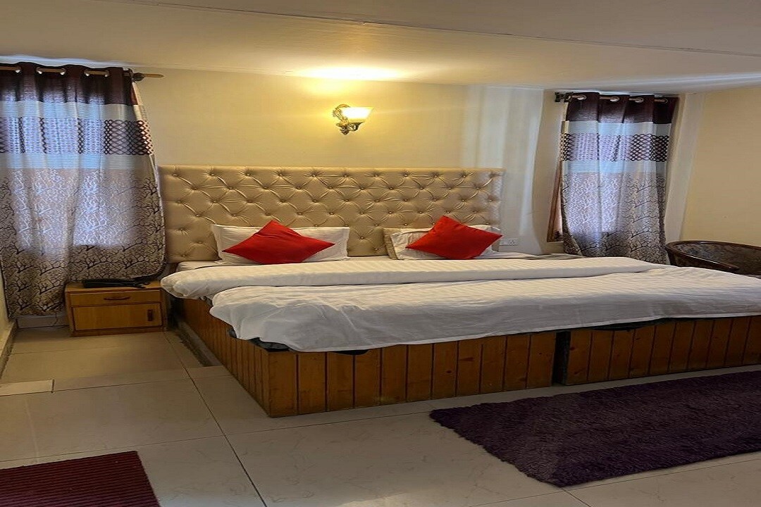 New View Point - Tap to explore photos