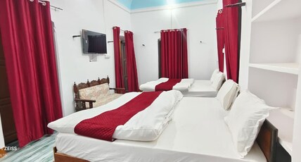 Kanchan Bhawan | Near Saryu River Room Type - Standard Double Bedroom