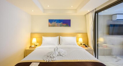 The Beachfront Hotel Phuket Room Type - Executive Suite