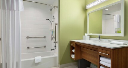 Home2 Suites by Hilton Cartersville Room Type - 2QN ACC TUB STUDIO NONSMOK