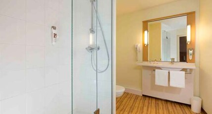 ibis Lille Lomme Centre Room Type - Standard Room with two single beds