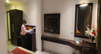 Hotel Simran International Room Type - Superior Double Bed Room