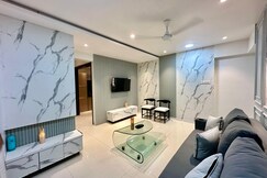 Royal Reside Near Nesco