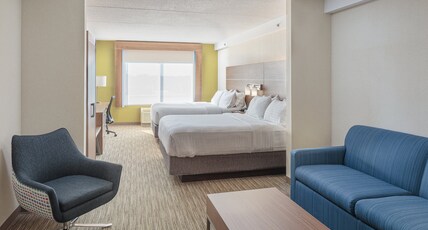 Holiday Inn Express & Suites BELLEVILLE Room Type - 2 Queen Suite Sofa Bed Holiday Inn Express & Suites BELLEVILLE Room Type - 2 Queen Suite Sofa Bed