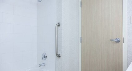 Holiday Inn Express Hotel & Suites Charlottetown Room Type - 2 Queen Beds Standard
