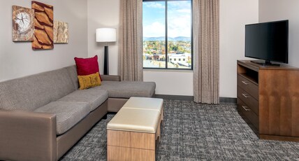 Staybridge Suites Charlottesville Airport Room Type - 1 King 1 Bedroom Suite