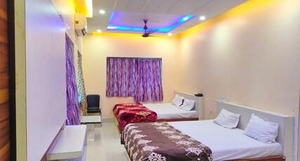 The Royal Palace Room Type - Quad Room AC (Family Room)