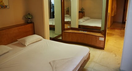 Hotel Valluvar Room Type - Double Room AC