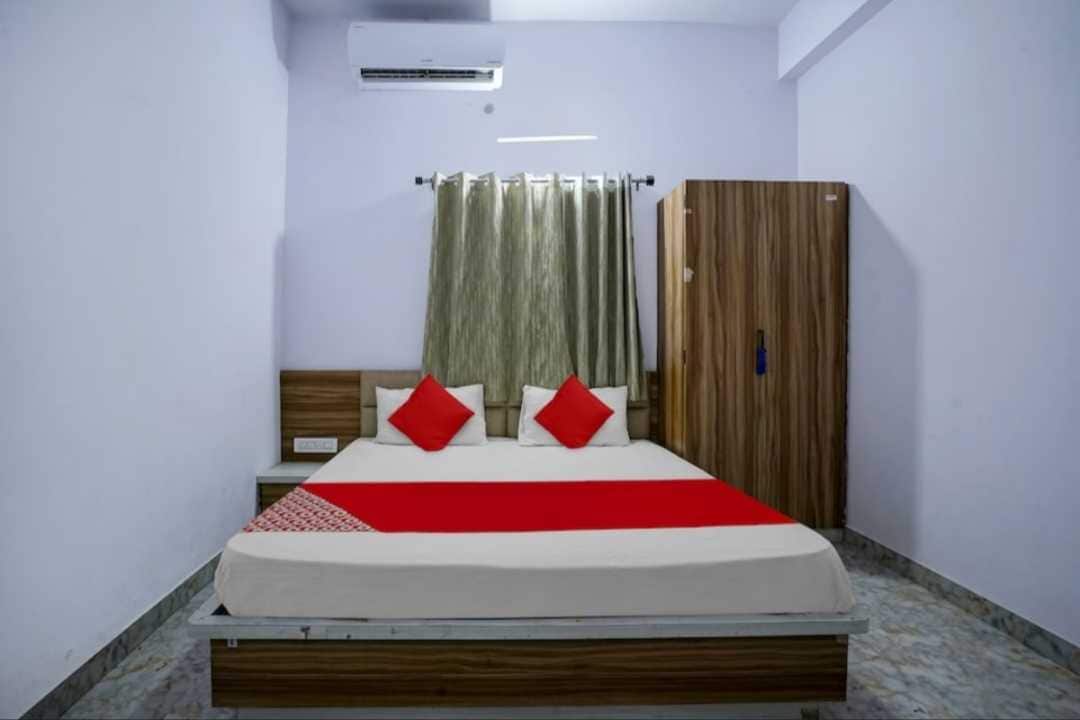 Hotel O Peral - Tap to explore photos