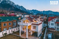 StayVista at Midsummer Moon